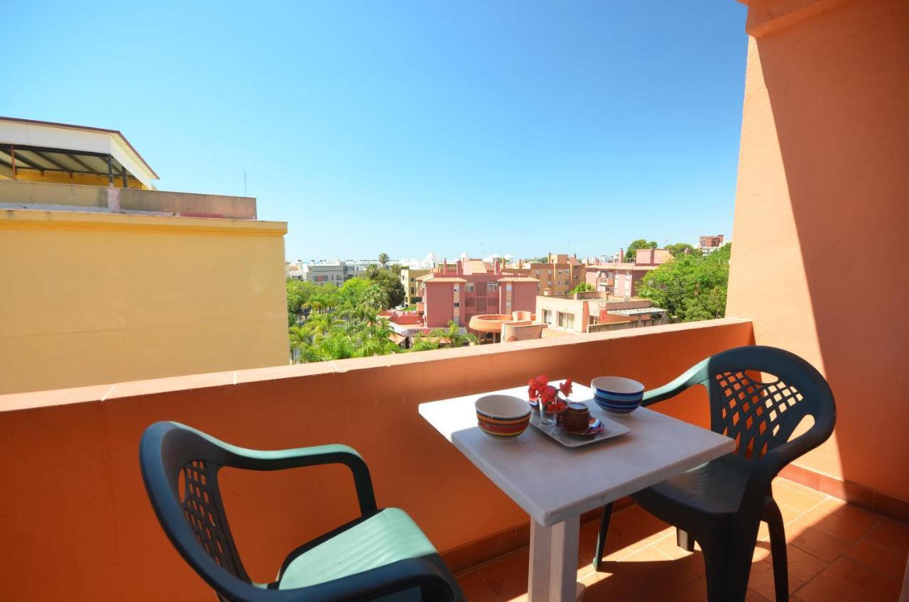 Hostal La Palmera Torremolinos Exterior foto
