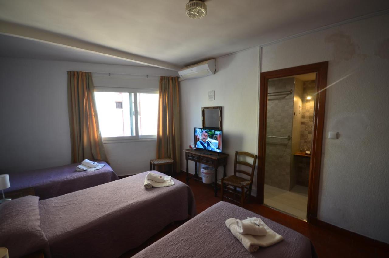 Hostal La Palmera Torremolinos Exterior foto